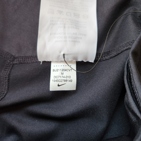 Ladies Dri Fit Nike Leggings Size M - Picture 6 of 9